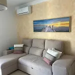 Sofiamarholidays- Casa Manuela Apartment